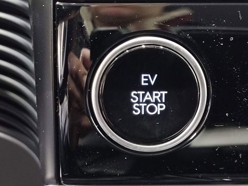 New 2026 Hyundai Ioniq 5 SEL image 33