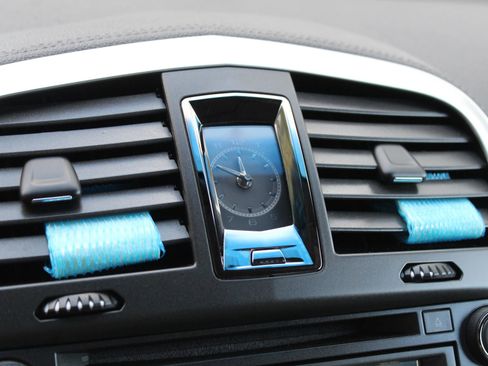 Used 2007 Cadillac SRX w/ Theater Package image 35