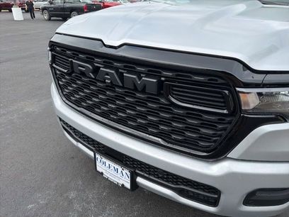 New 2026 RAM 1500 4x4 Crew Cab