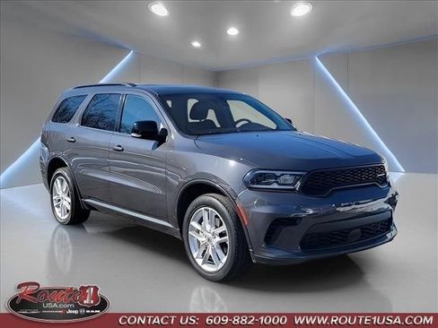 Used 2024 Dodge Durango GT image 1