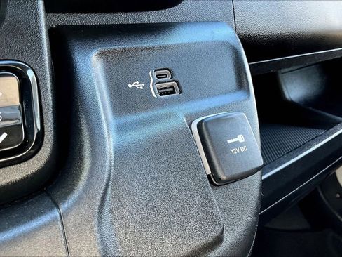 Used 2023 RAM ProMaster 3500 w/ Driver Convenience Group image 16