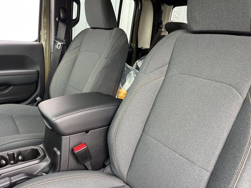 New 2026 Jeep Gladiator Sport image 29