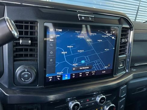 Used 2025 Ford F350 Lariat w/ Lariat Ultimate Package AWD/4WD image 12