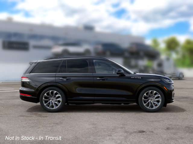 New 2027 Lincoln Aviator AWD image 6