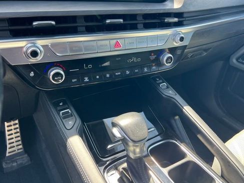 Used 2024 Kia Telluride SX X-Line AWD/4WD image 18