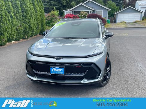 Used 2024 Chevrolet Equinox EV RS AWD/4WD image 1