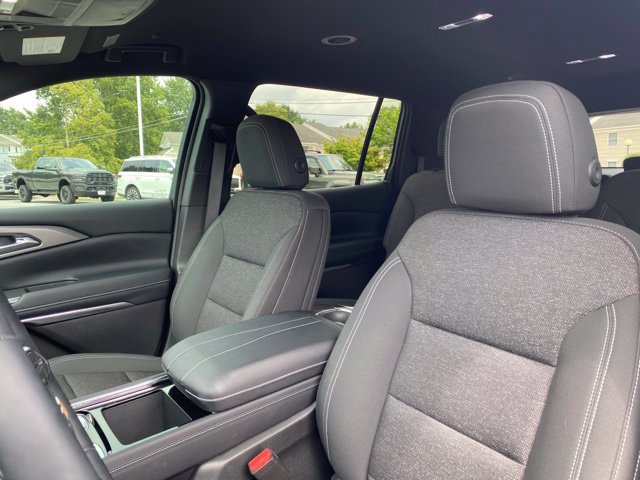 Used 2026 Chevrolet Traverse LT w/ Driver Confidence Package AWD/4WD image 14