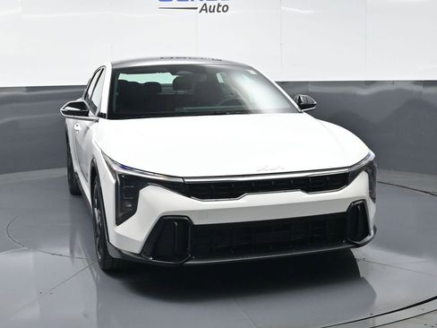 New 2026 Kia K4 GT-Line Turbo FWD image 3