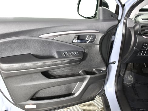 Certified 2023 Honda Ridgeline RTL-E image 39