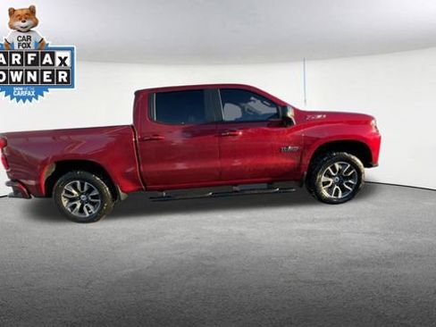 Used 2021 Chevrolet Silverado 1500 RST image 2