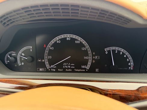 Used 2013 Mercedes-Benz S 550 image 28