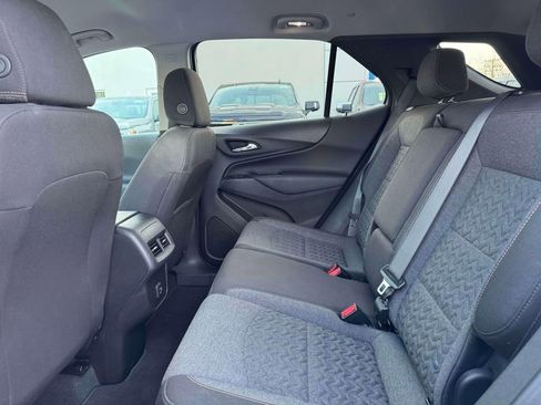 Used 2022 Chevrolet Equinox LT image 14
