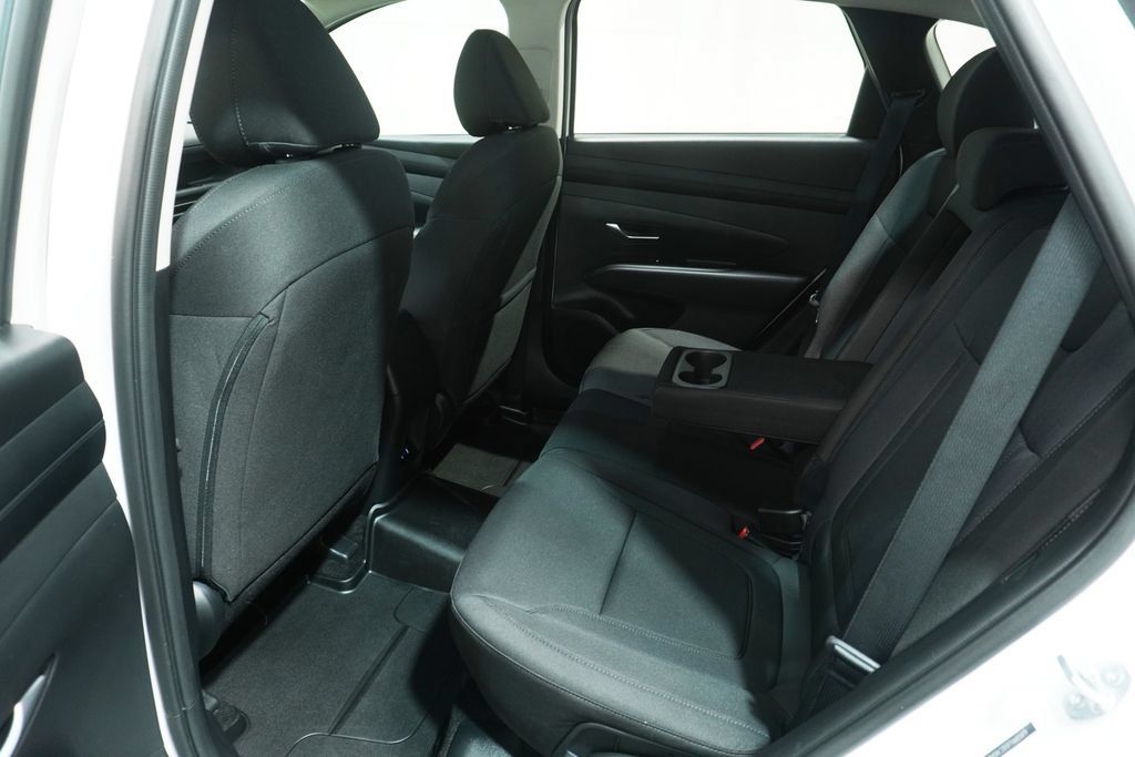 Certified 2026 Hyundai Tucson SE AWD/4WD image 12