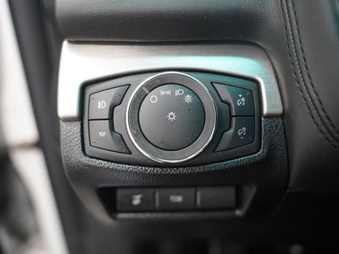 Used 2016 Ford Explorer Platinum AWD/4WD image 26