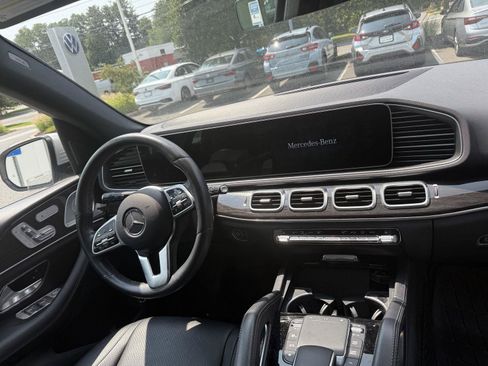 Used 2021 Mercedes-Benz GLE 350 4MATIC image 5