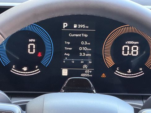 Used 2025 Hyundai Santa Fe SEL image 15