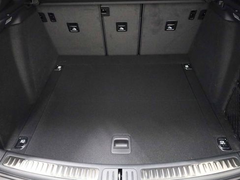 New 2026 Porsche Macan S image 42