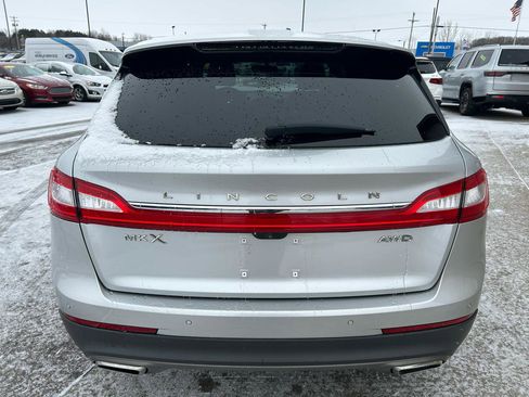 Used 2016 Lincoln MKX Select image 6