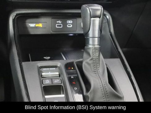 Used 2024 Honda CR-V EX-L image 13