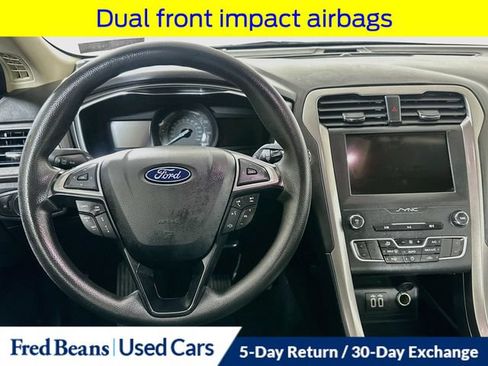 Certified 2020 Ford Fusion SE FWD image 25