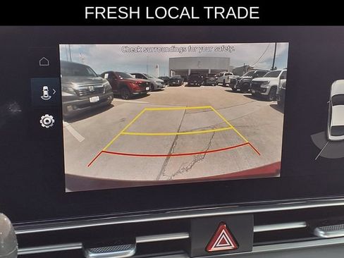 Used 2023 Hyundai Elantra Limited w/ Cargo Package FWD image 12