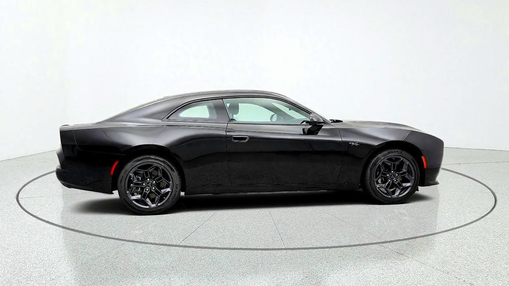 Used 2026 Dodge Charger R/T w/ Blacktop Package AWD/4WD image 4