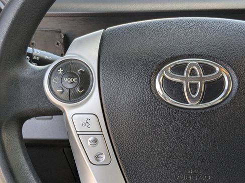 Used 2016 Toyota Prius C Two FWD image 10
