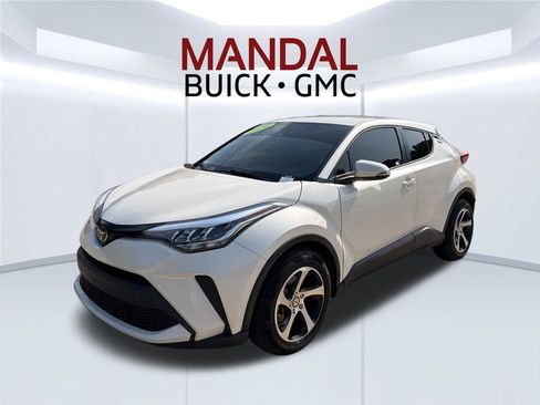 Used 2020 Toyota C-HR LE FWD image 1