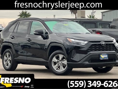 Used 2024 Toyota RAV4 XLE image 1