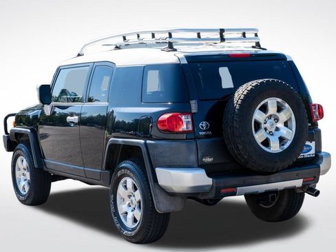 Used 2007 Toyota FJ Cruiser 4WD image 4