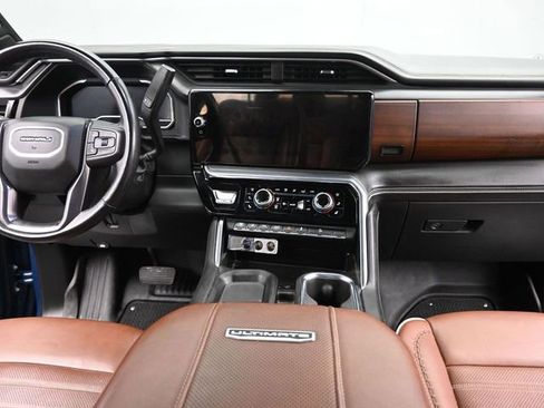 Used 2024 GMC Sierra 2500 Denali Ultimate AWD/4WD image 26