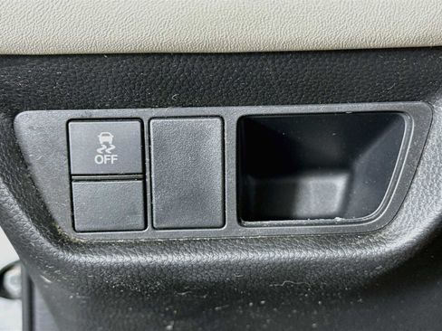 Used 2023 Honda HR-V LX image 25