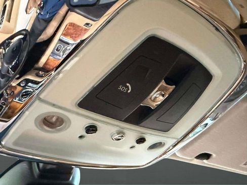 Used 2012 Rolls-Royce Ghost Base image 36