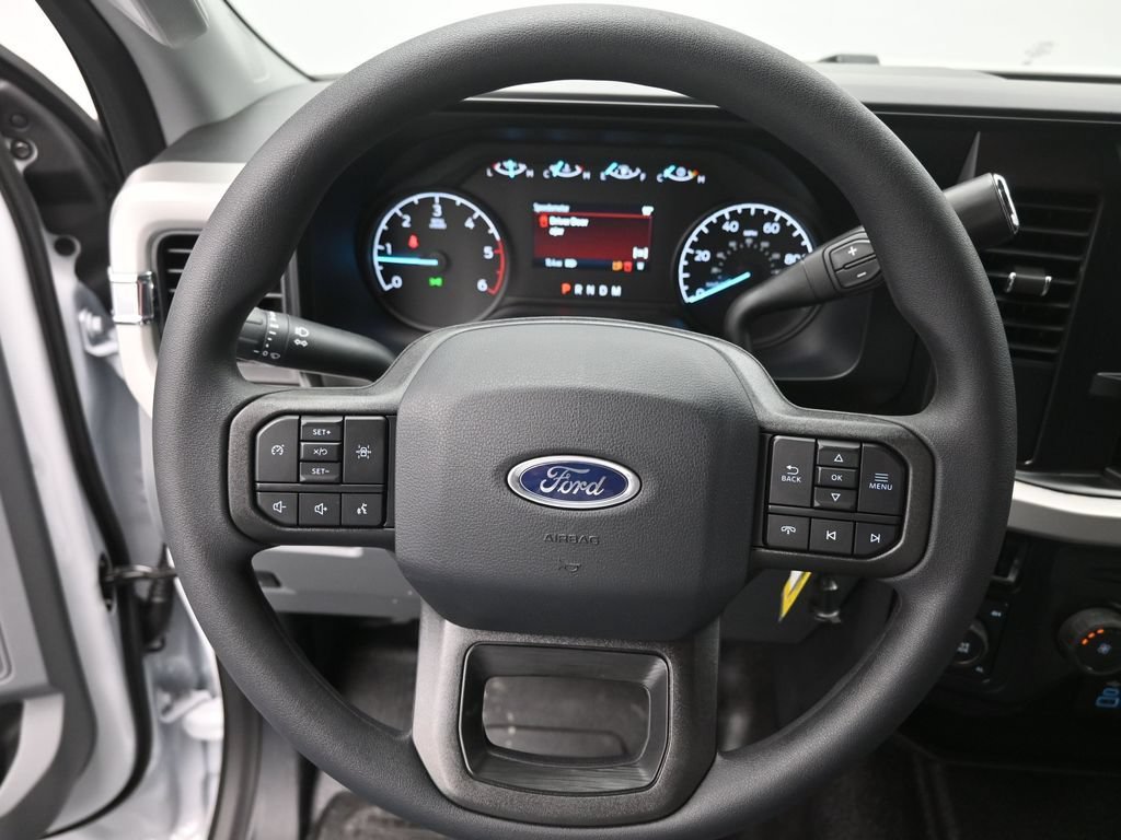 New 2025 Ford F350 XL AWD/4WD image 3
