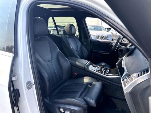 Used 2020 BMW X5 sDrive40i w/ Premium Package RWD image 29