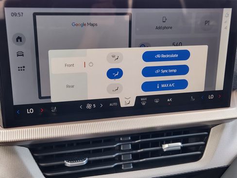 New 2026 Ford Explorer Active RWD image 15