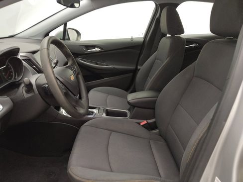 Used 2019 Chevrolet Cruze LS w/ LS Convenience Package FWD image 17