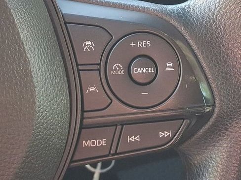 Used 2024 Toyota Corolla LE FWD image 22