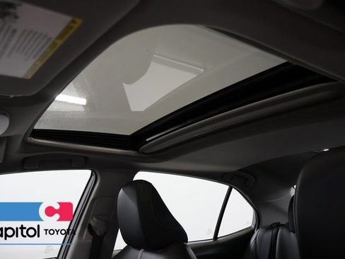 Used 2023 Toyota Camry SE w/ Cold Weather Package FWD image 14