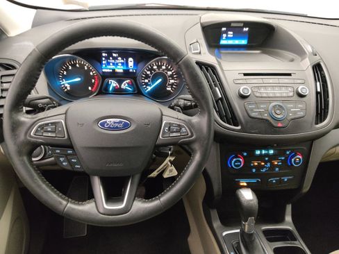 Used 2017 Ford Escape SE FWD image 22