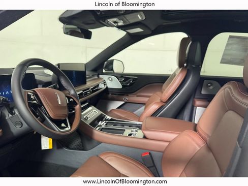 New 2026 Lincoln Aviator Reserve w/ Luxury Package AWD/4WD image 36