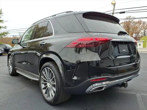 Used 2024 Mercedes-Benz GLE 350 4MATIC w/ AMG Line Exterior image 5
