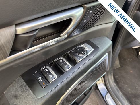 Used 2025 Kia Telluride SX Prestige image 18