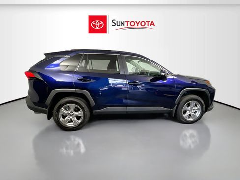 Used 2025 Toyota RAV4 XLE image 2