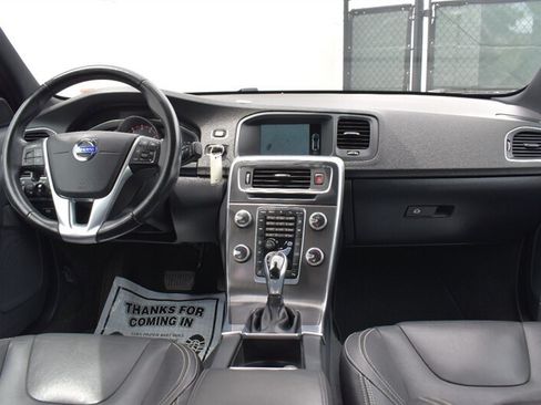 Used 2016 Volvo S60 T6 w/ Convenience Package FWD image 14