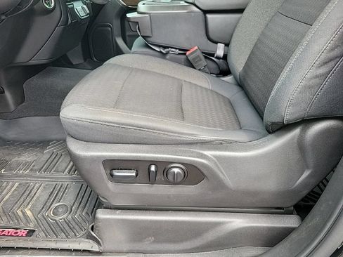 Used 2019 Chevrolet Silverado 1500 LT w/ Texas Edition RWD image 11