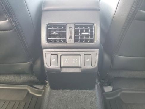 Used 2019 Subaru Outback 2.5i Limited AWD/4WD image 13