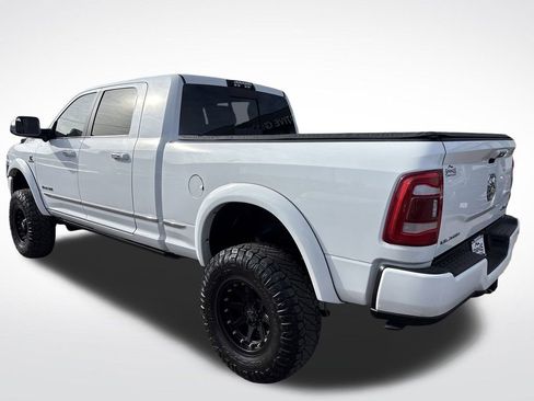 Used 2020 RAM 2500 Limited image 3