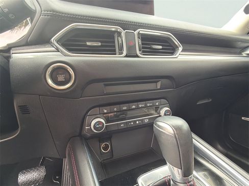 Used 2021 MAZDA CX-5 Carbon Edition image 27