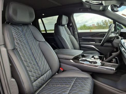 Used 2025 Cadillac Escalade IQ Luxury 1 image 20
